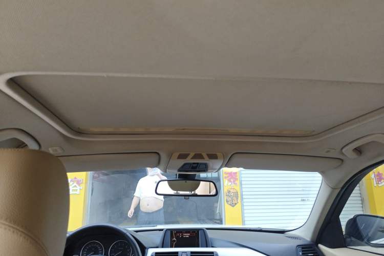 Used BMW 3 Series 2014 320Li Fashion Model Headliner
