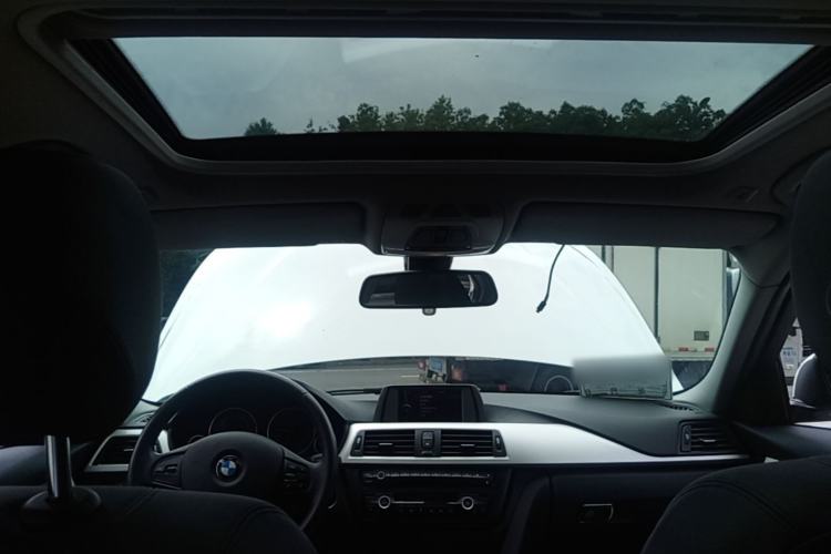 Used BMW 3 Series 2014 320Li Fashion Model Headliner
