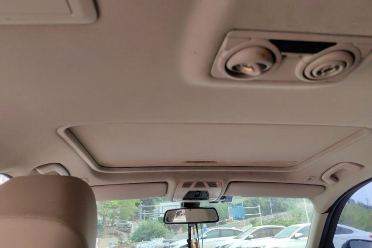 Used BMW 3 Series 2014 320Li Fashion Model Headliner