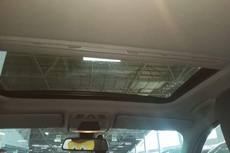 Used BMW 3 Series 2014 320Li Fashion Model Headliner