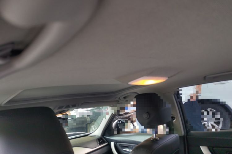 Used BMW 3 Series 2014 320i Active Edition Headliner