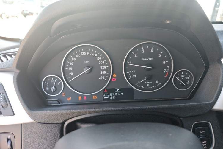 Used BMW 3 Series 2014 320i Active Edition Instrument Cluster