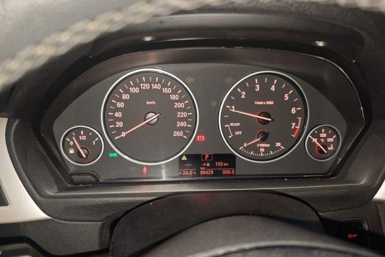 Used BMW 3 Series 2014 320Li Fashion Model Instrument Cluster