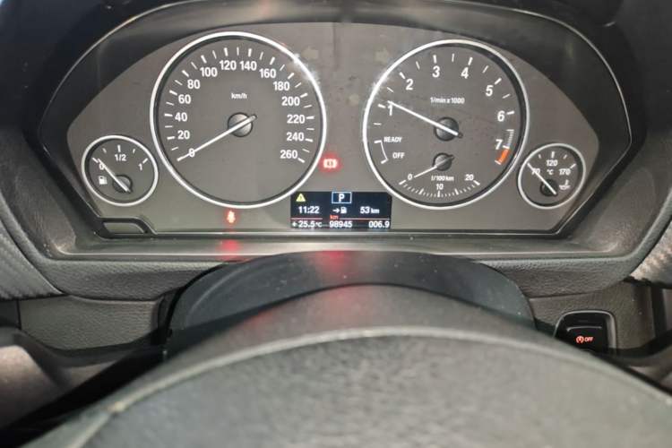 Used BMW 3 Series 2014 320i Sport Edition Instrument Cluster