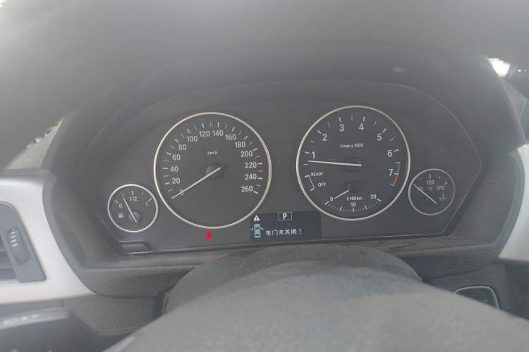 Used BMW 3 Series 2014 320i Sport Edition Instrument Cluster