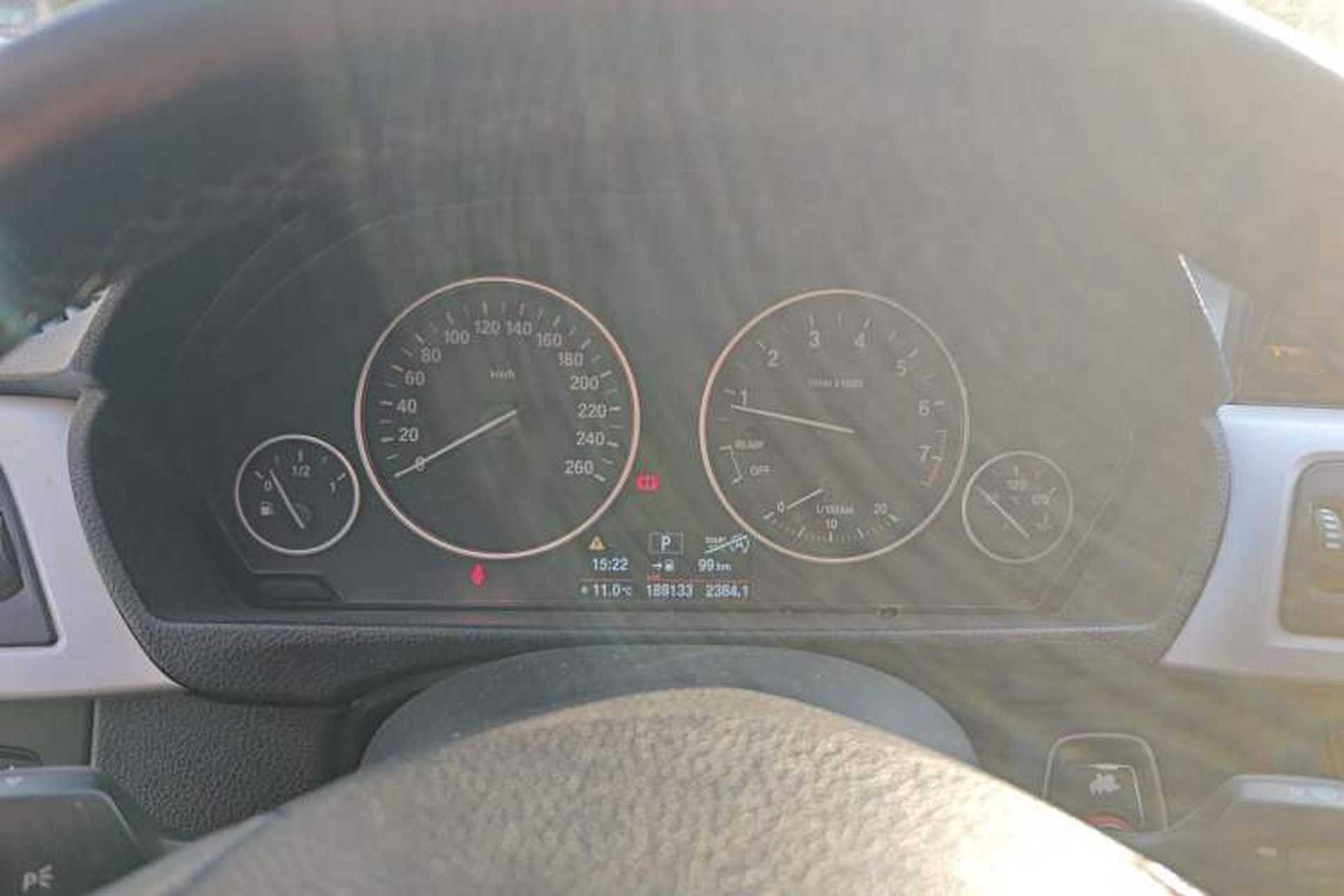 Used BMW 3 Series 2014 320i Sport Edition Instrument Cluster