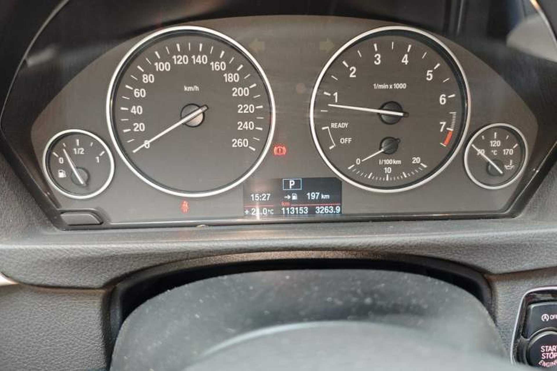Used BMW 3 Series 2014 320i Active Edition Instrument Cluster