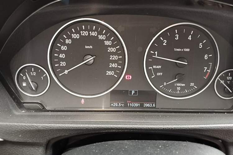Used BMW 3 Series 2014 320Li Fashion Model Instrument Cluster