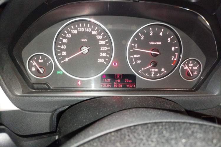 Used BMW 3 Series 2014 320i Active Edition Instrument Cluster