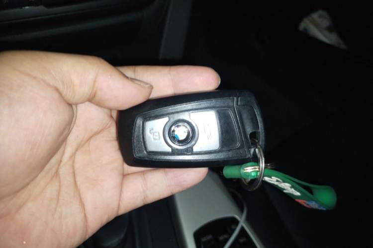 Used BMW 3 Series 2014 320Li Fashion Model Interior 1