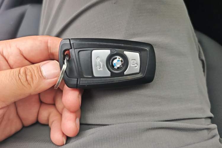 Used BMW 3 Series 2014 320Li Fashion Model Interior 1