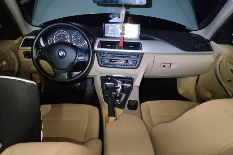 Used BMW 3 Series 2014 320Li Fashion Model Interior 2