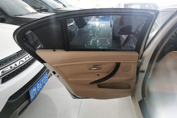 Used BMW 3 Series 2014 320Li Fashion Model Interior 5