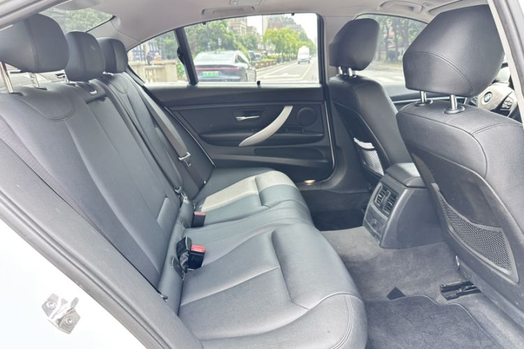 Used BMW 3 Series 2014 320Li Fashion Model Interior 7