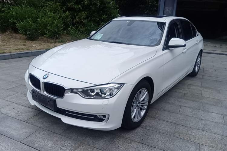 Used BMW 3 Series 2014 320Li Fashion Model Guazi used car, China used car export, Used car for sale, Used BMW cars, Cheapest cars for sale