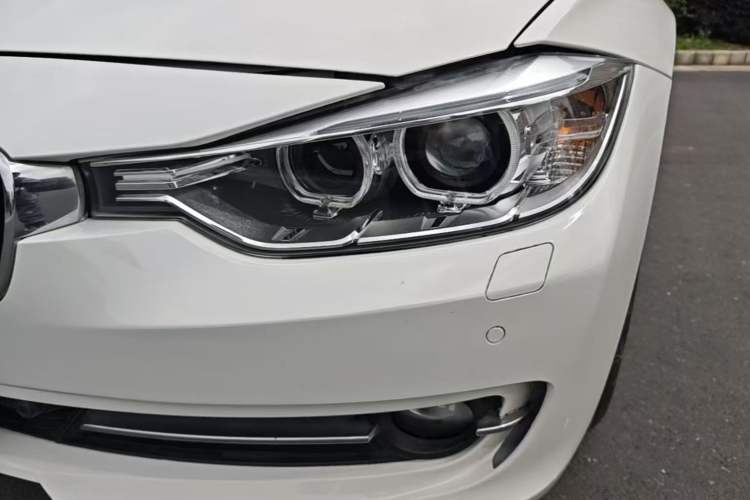 Used BMW 3 Series 2014 320Li Fashion Model Left Front Headlight