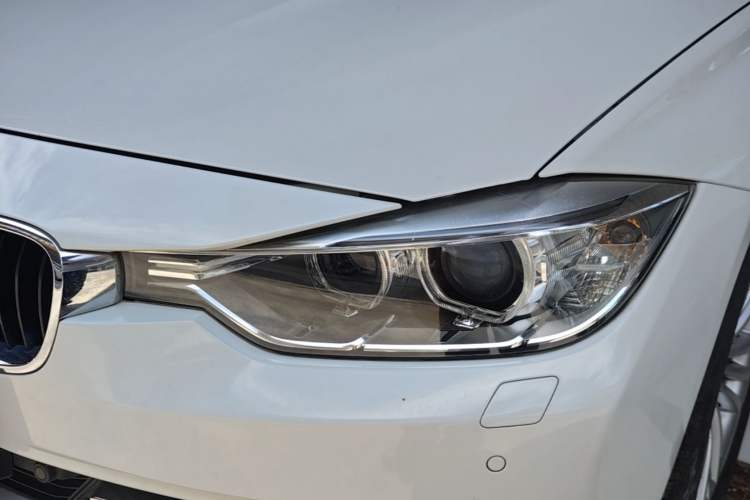 Used BMW 3 Series 2014 320Li Fashion Model Left Front Headlight