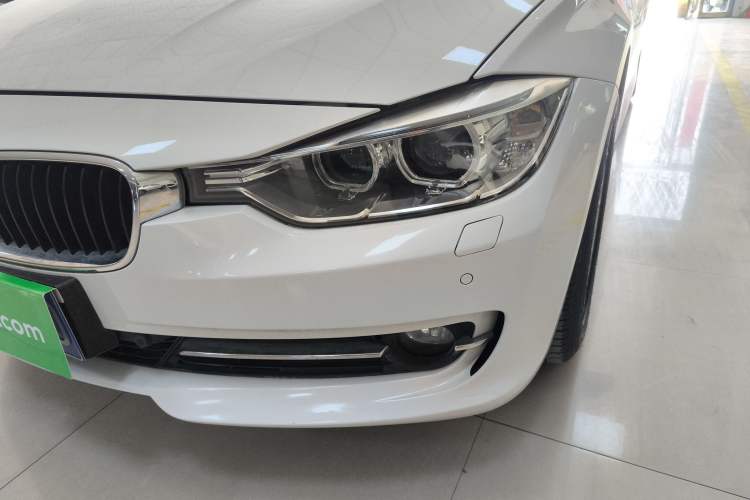 Used BMW 3 Series 2014 320Li Fashion Model Left Front Headlight