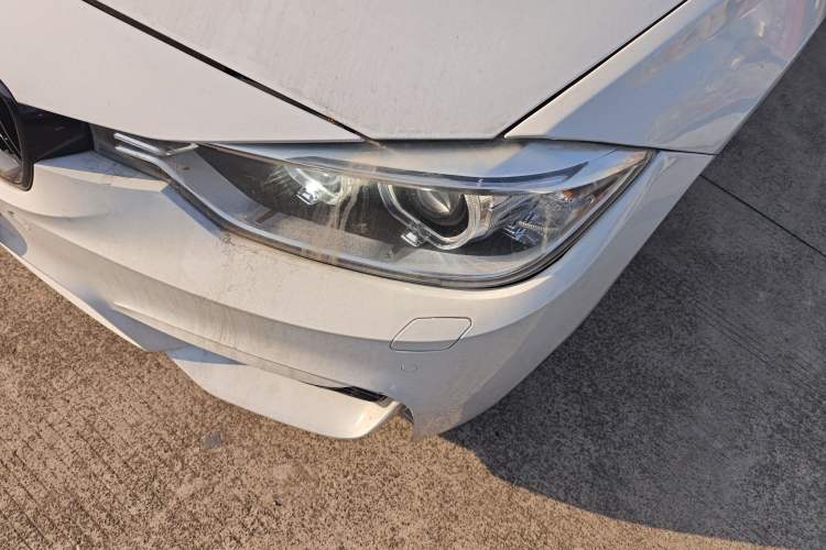 Used BMW 3 Series 2014 320i Sport Edition Left Front Headlight