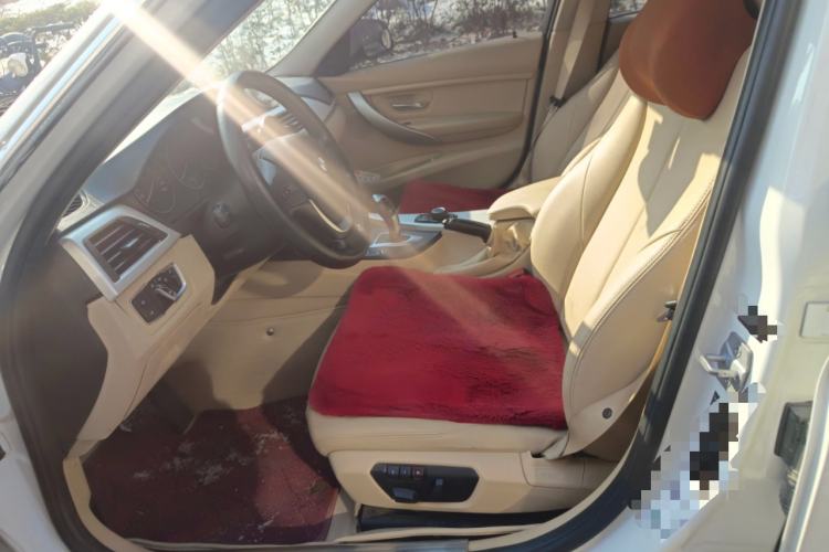 Used BMW 3 Series 2014 320Li Fashion Model Left Front Seat