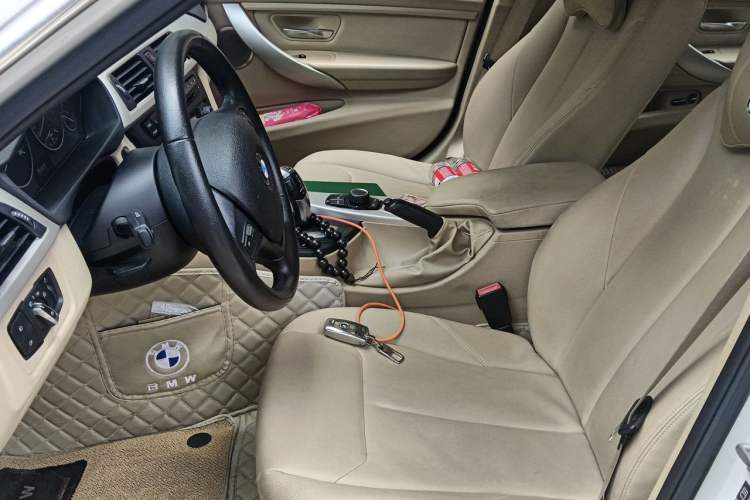Used BMW 3 Series 2014 320Li Fashion Model Left Front Seat