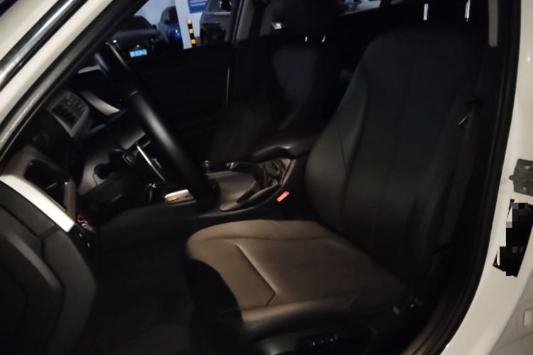 Used BMW 3 Series 2014 320Li Fashion Model Left Front Seat