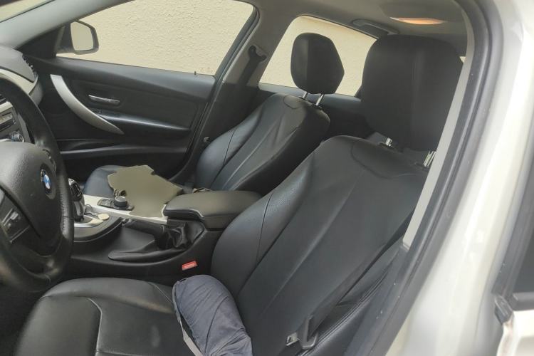 Used BMW 3 Series 2014 320i Sport Edition Left Front Seat