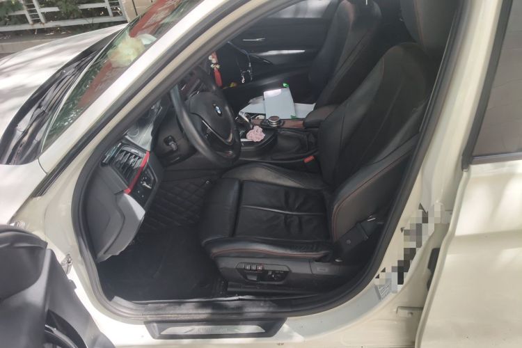 Used BMW 3 Series 2014 320i Sport Design Package Left Front Seat