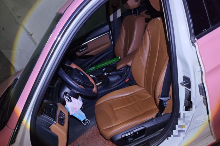 Used BMW 3 Series 2014 320Li Luxury Design Package Left Front Seat