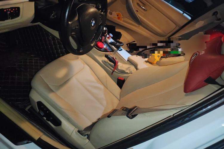 Used BMW 3 Series 2014 320i Active Edition Left Front Seat