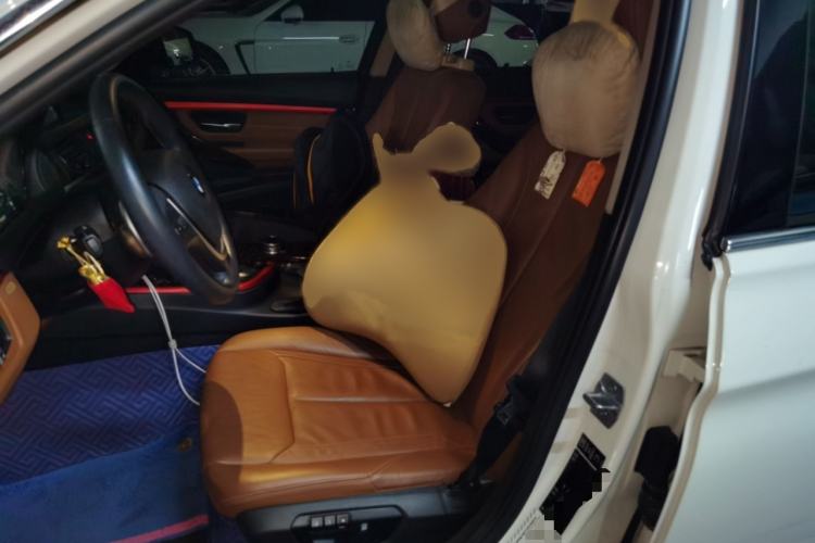 Used BMW 3 Series 2014 320Li Luxury Design Package Left Front Seat