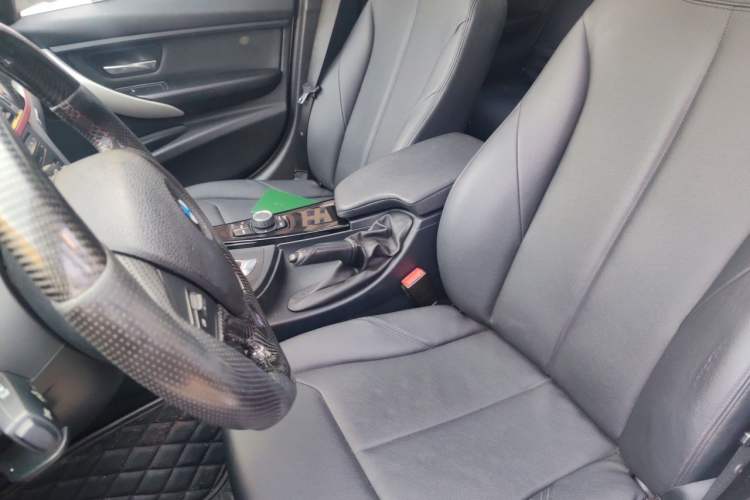 Used BMW 3 Series 2014 320Li Fashion Model Left Front Seat