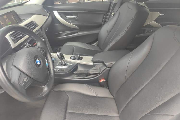 Used BMW 3 Series 2014 320Li Fashion Model Left Front Seat