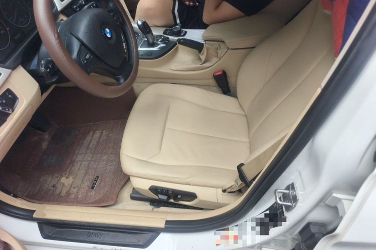 Used BMW 3 Series 2014 320Li Fashion Model Left Front Seat