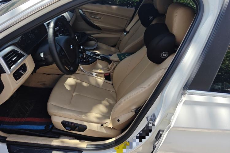 Used BMW 3 Series 2014 320Li Fashion Model Left Front Seat