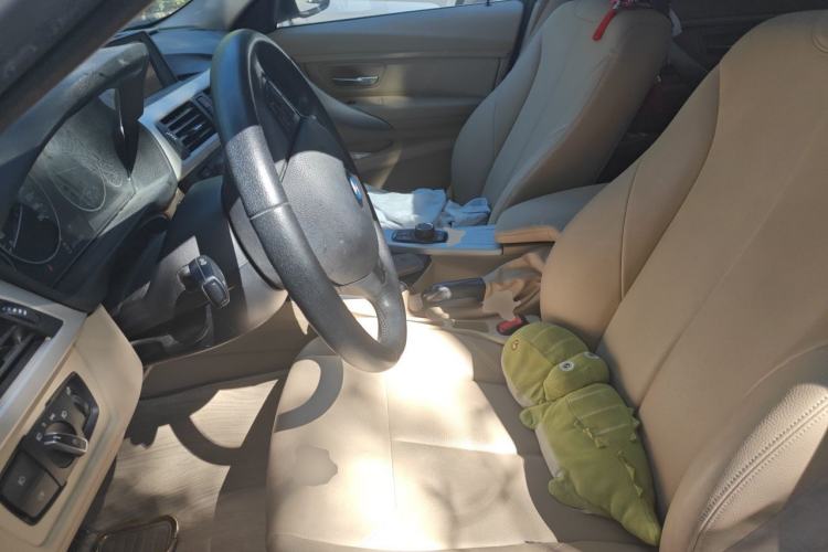 Used BMW 3 Series 2014 320Li Fashion Model Left Front Seat