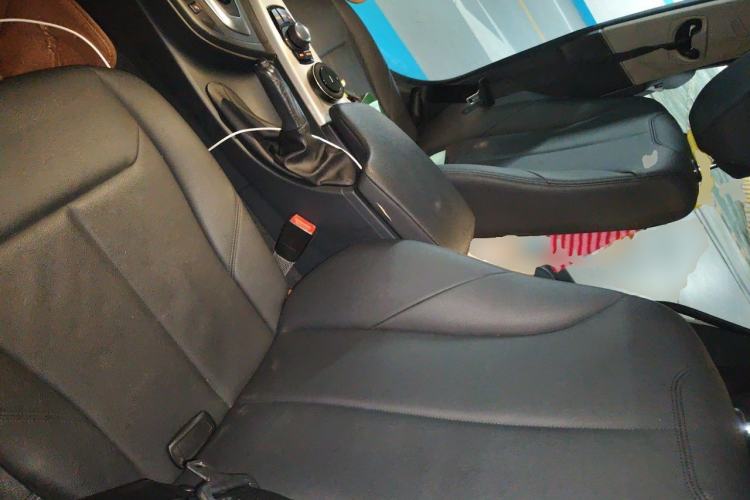 Used BMW 3 Series 2014 320Li Fashion Model Left Front Seat
