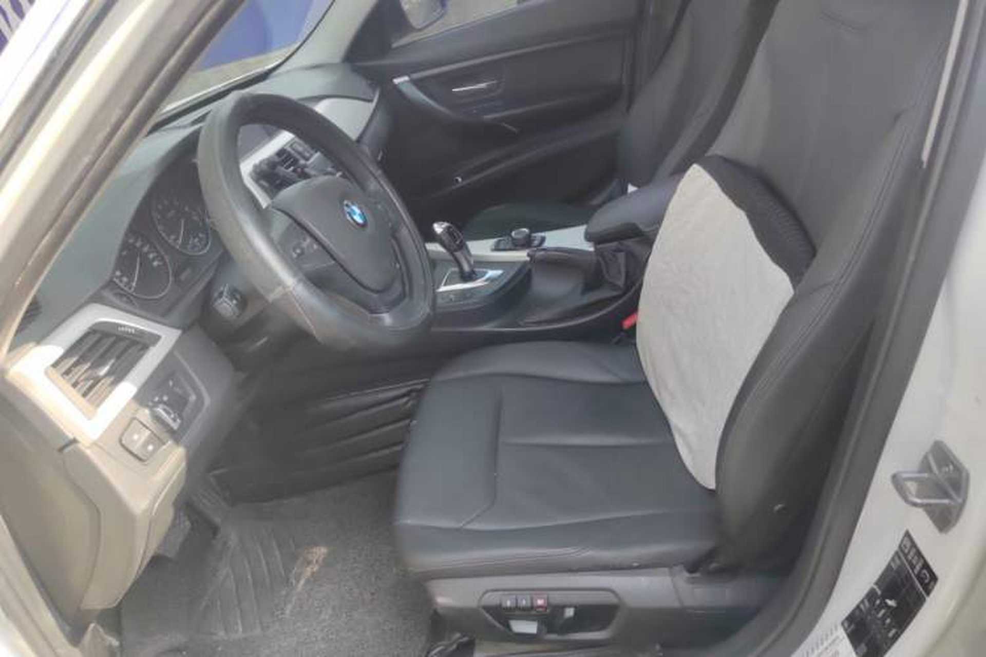 Used BMW 3 Series 2014 320Li Fashion Model Left Front Seat