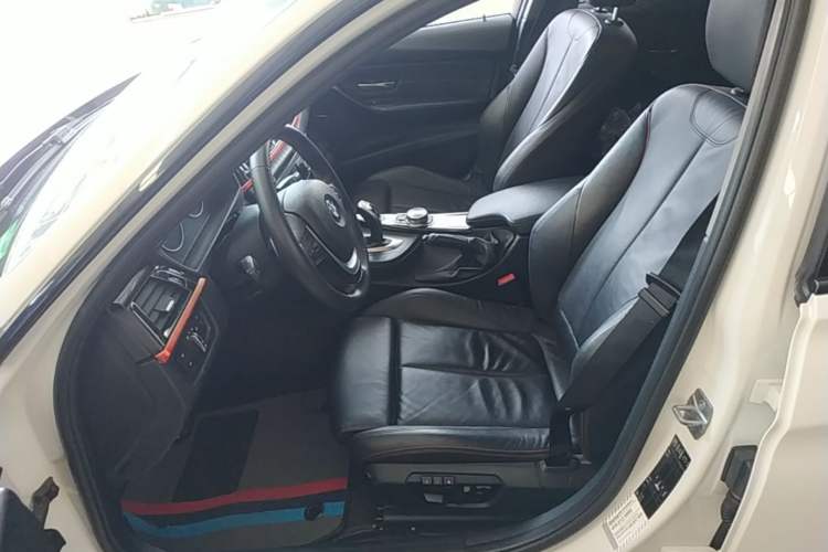 Used BMW 3 Series 2014 320i Sport Design Package Left Front Seat