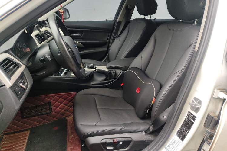Used BMW 3 Series 2014 320Li Fashion Model Left Front Seat