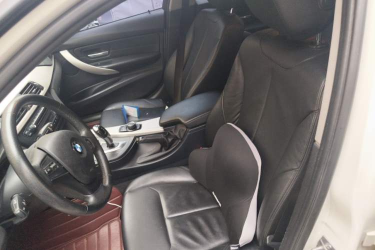 Used BMW 3 Series 2014 320i Sport Edition Left Front Seat