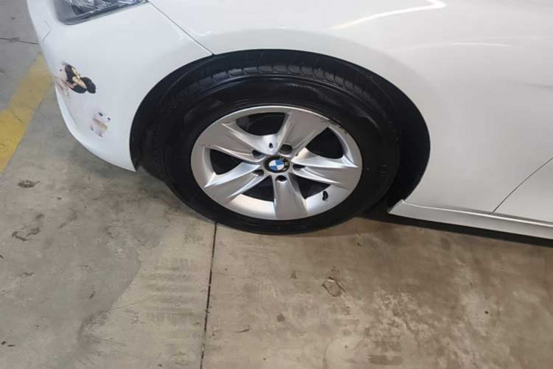 Used BMW 3 Series 2014 320i Sport Edition Left Front Wheel Hub