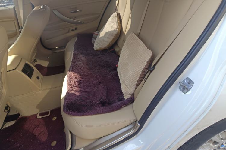 Used BMW 3 Series 2014 320Li Fashion Model Left Rear Seat