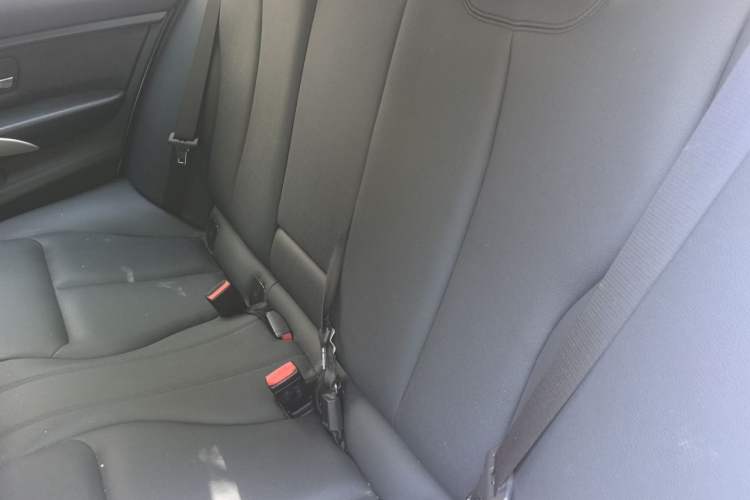 Used BMW 3 Series 2014 320Li Fashion Model Left Rear Seat