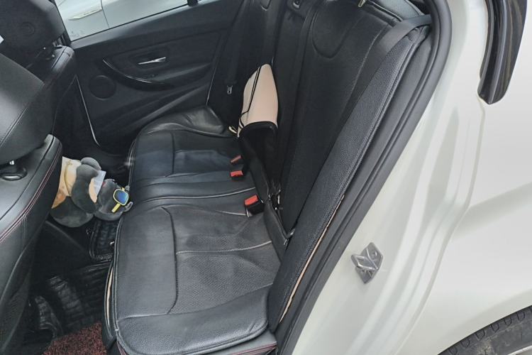 Used BMW 3 Series 2014 328i xDrive Sport Design Package Left Rear Seat