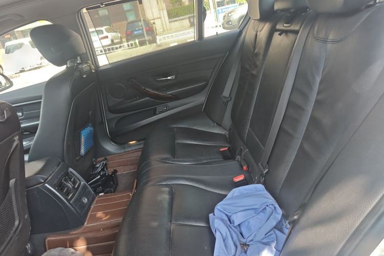 Used BMW 3 Series 2014 328Li Fashion Model Left Rear Seat
