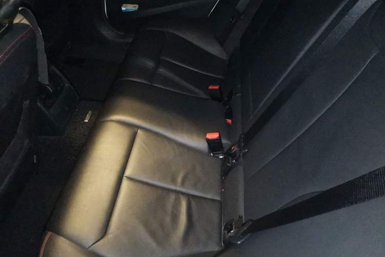 Used BMW 3 Series 2014 328i Sport Design Package Left Rear Seat