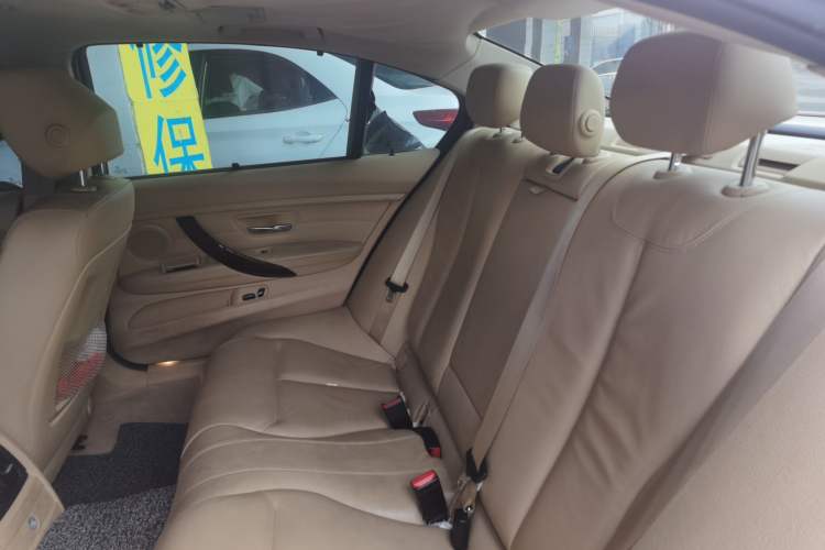 Used BMW 3 Series 2014 328Li Fashion Model Left Rear Seat