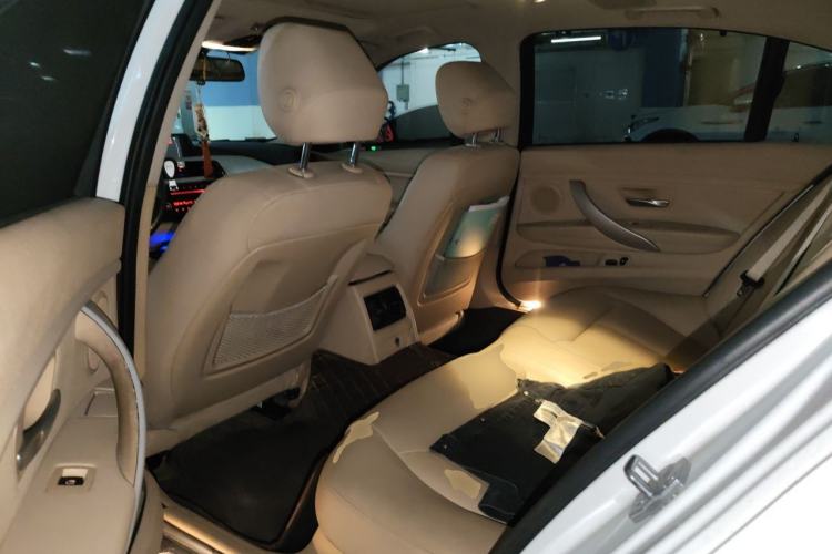 Used BMW 3 Series 2014 320Li Fashion Model Left Rear Seat