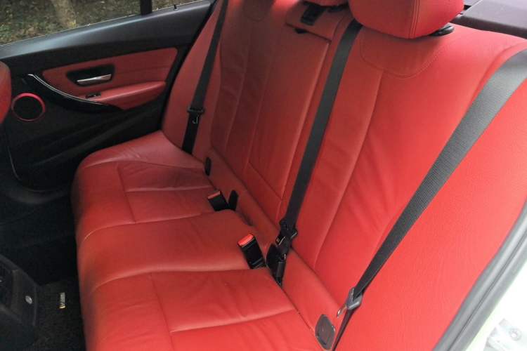 Used BMW 3 Series 2014 320i Sport Design Package Left Rear Seat